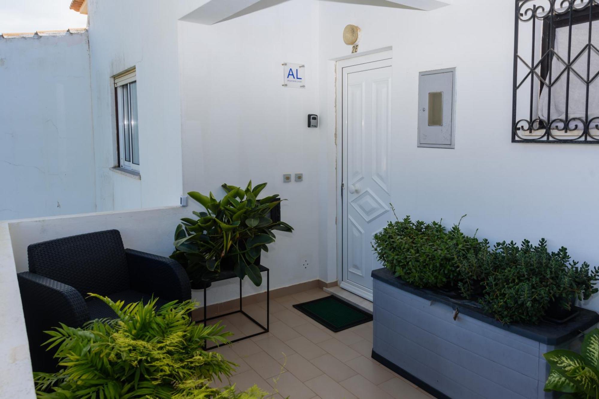 Hillside Studio With Sea View & Fibre Internet Albufeira Exterior foto
